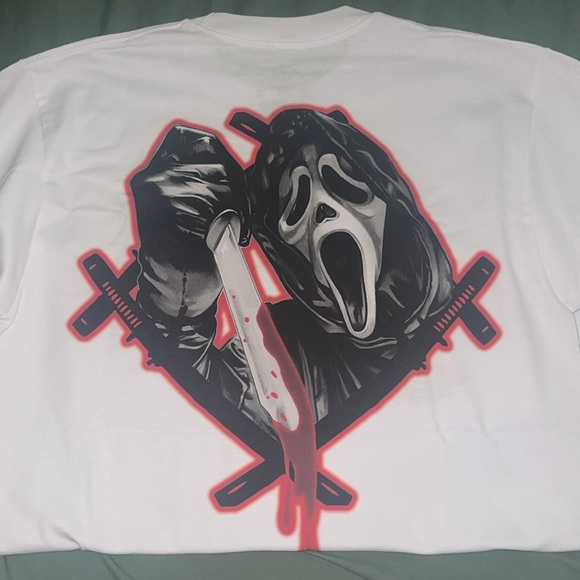 Xavier Wulf Halloween Tee - Picture 4 of 4